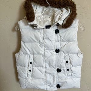 Gap White Puffer Vest with Hood and Faux Fur - Size Small
